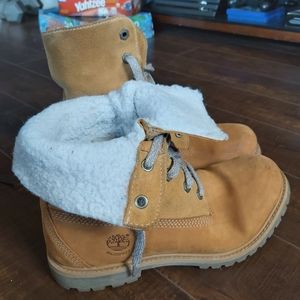 Womans Timberland Winter Boots sz 8.5